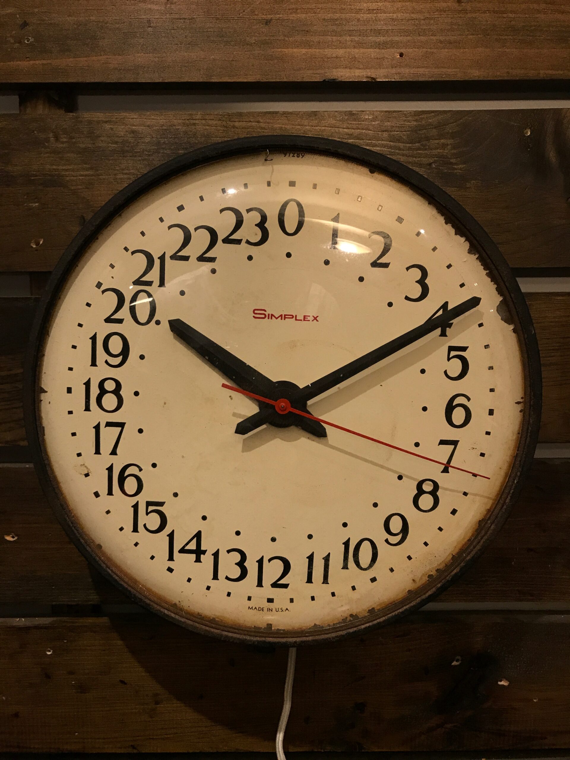 24 Hour, Military Time. Simplex. This is standard Military Clock or european