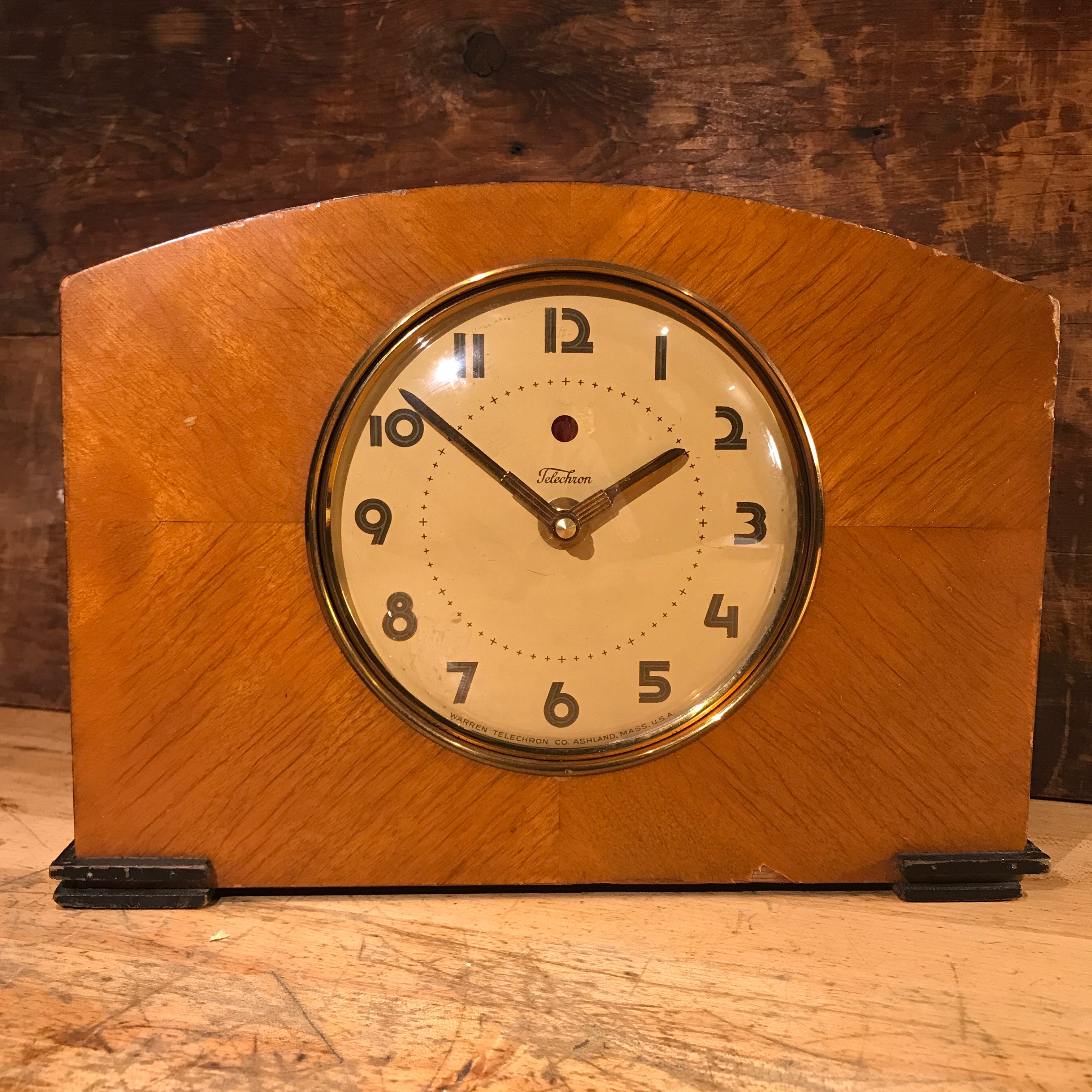 Telechron Desk Clock, Art Deco 1920s or 1930s, Electric Standing Clock
